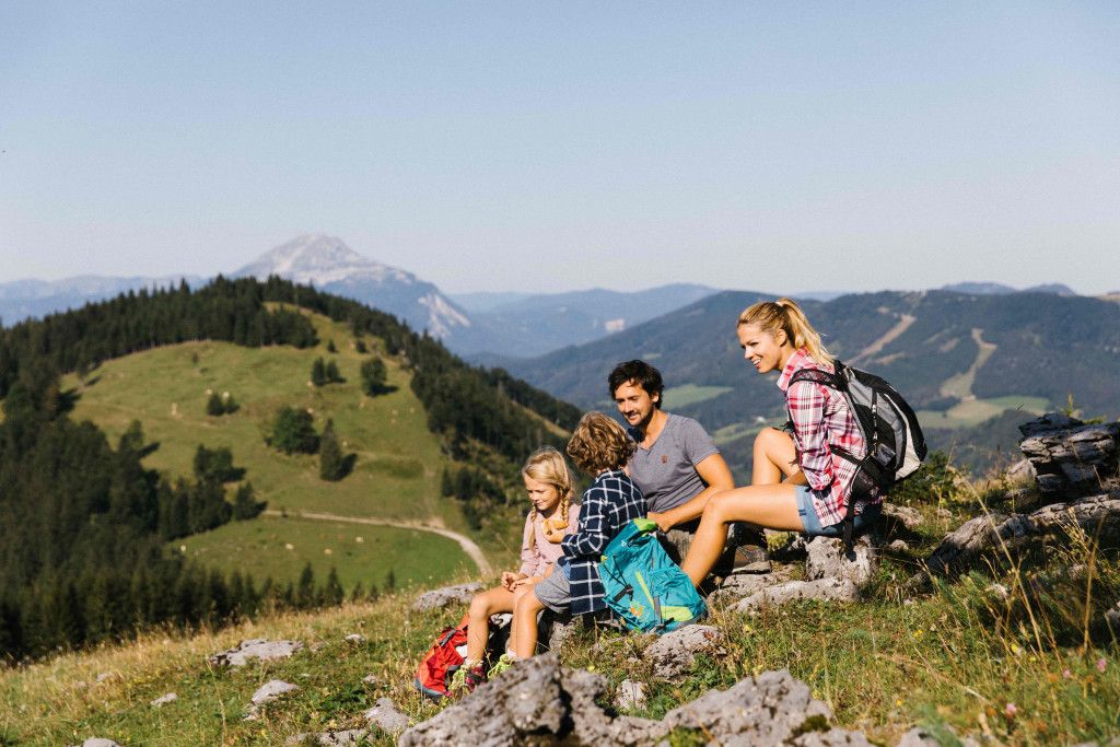 Familie am Tirolerkogel