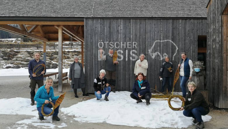 Teilnehmerinnen Weidenflechtkurs, © Naturpark Ötscher-Tormäuer