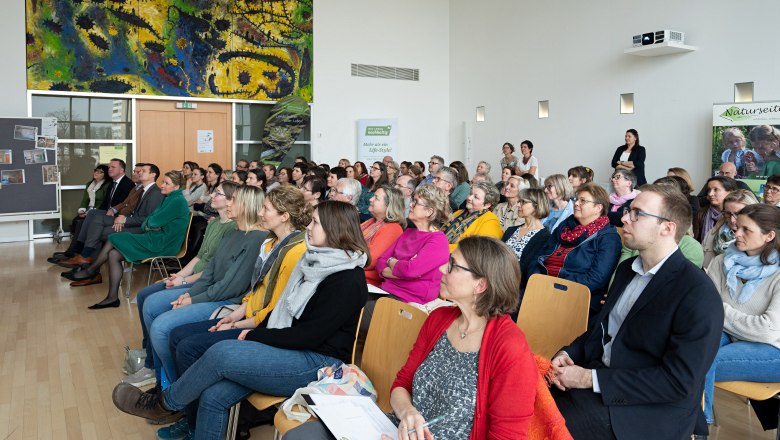 Mit Spannung beim Geschehen, © Naturparke Niederösterreich/Doris Müller