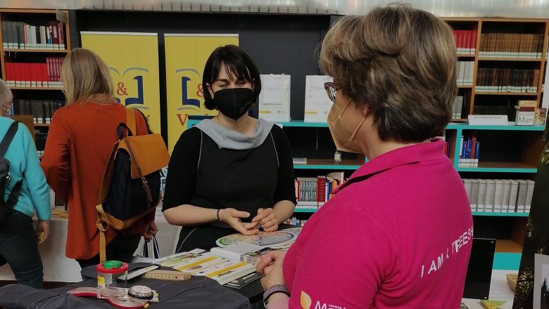 Intensive Gespräche auf der biblio:aktiv, © Naturparke Niederösterreich