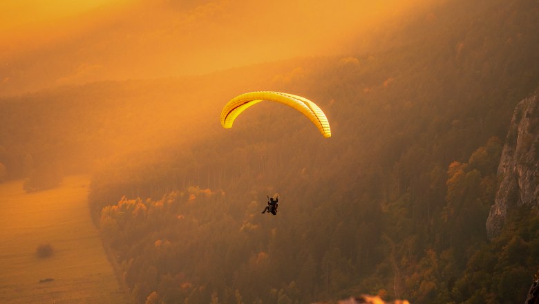 Paraglider im Naturpark Hohe Wand - Platz 1, © Lukas Prenner
