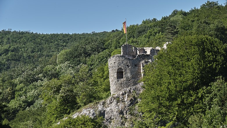 Ruine Johannstein im Naturpark Sparbach, © Fotoatelier Prendinger