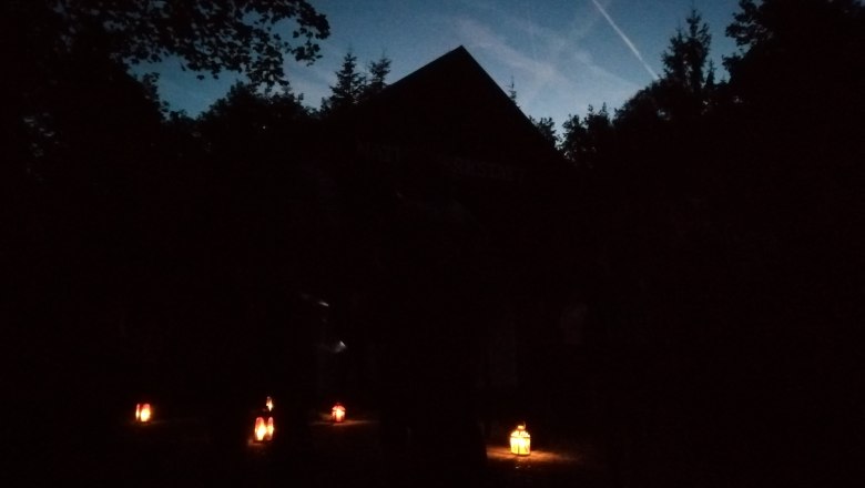 Naturwerkstatt bei Nacht, © Naturpark Jauerling-Wachau